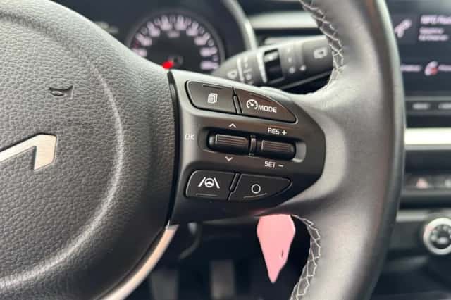 Kia Stonic (2023) thumbnail 16