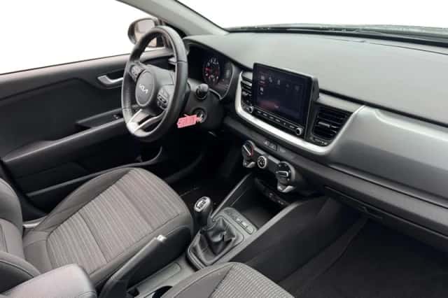 Kia Stonic (2023) thumbnail 25
