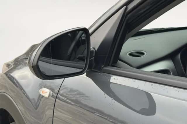 Kia Stonic (2023) thumbnail 9