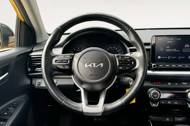 Kia Stonic (2023) thumbnail 13