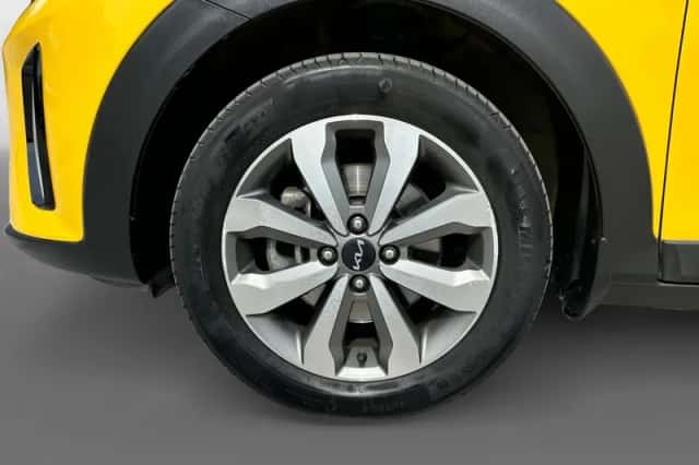 Kia Stonic (2023) thumbnail 23