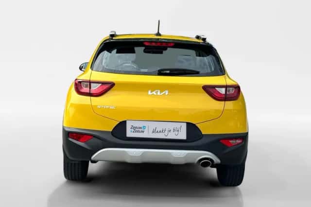 Kia Stonic (2023) thumbnail 8