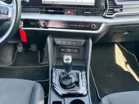 Kia Sportage (2023) thumbnail 11