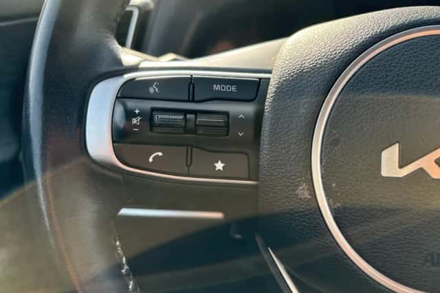 Kia Sportage (2023) thumbnail 14