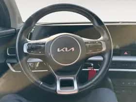 Kia Sportage (2023) thumbnail 16