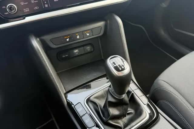 Kia Sportage (2023) thumbnail 22