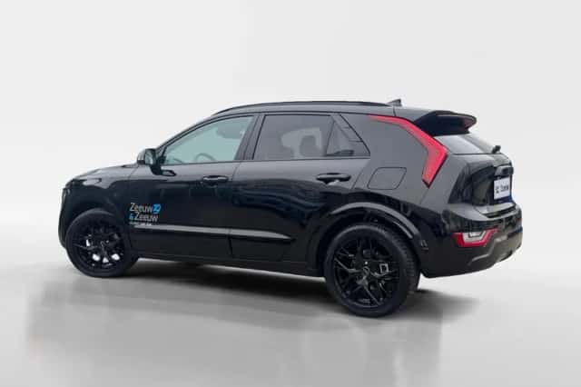 Kia Niro (2025) thumbnail 2