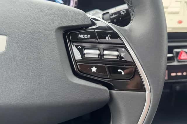 Kia Niro (2025) thumbnail 18