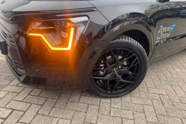 Kia Niro (2025) thumbnail 8