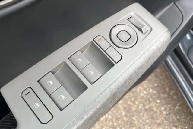 Kia EV4 (2026) thumbnail 24
