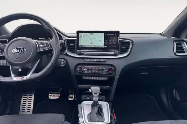 Kia Proceed (2021) thumbnail 23