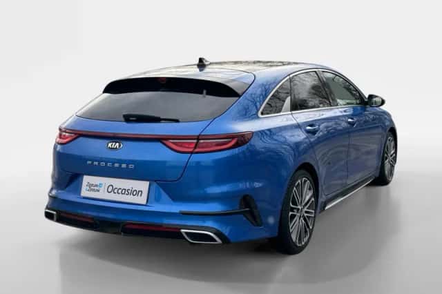 Kia Proceed (2021) thumbnail 5