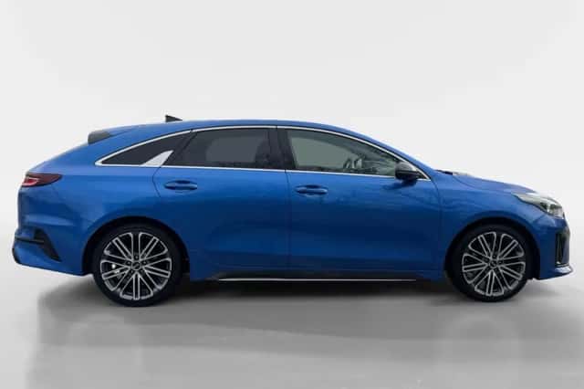 Kia Proceed (2021) thumbnail 6