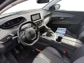Peugeot 3008 (2017) thumbnail 21