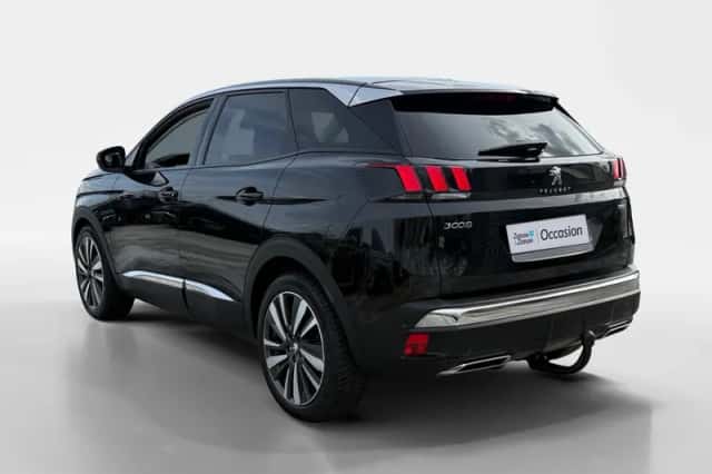 Peugeot 3008 (2017) thumbnail 5
