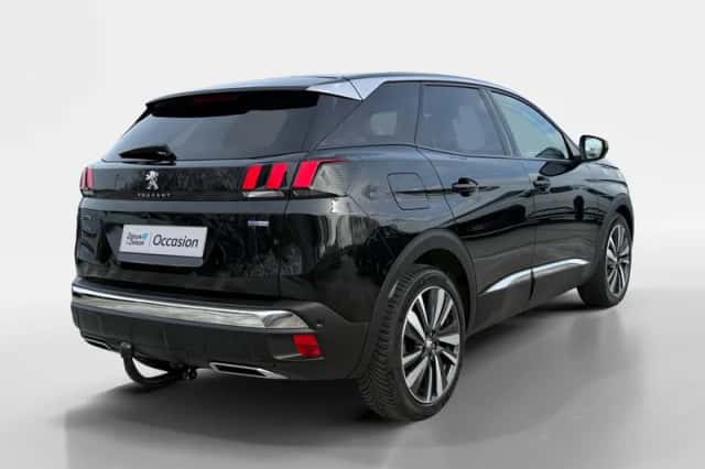 Peugeot 3008 (2017) thumbnail 8