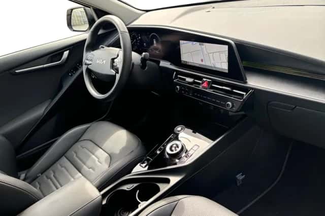 Kia Niro (2025) thumbnail 10