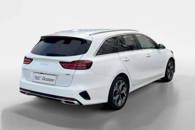 Kia Ceed Sportswagon (2021) thumbnail 7
