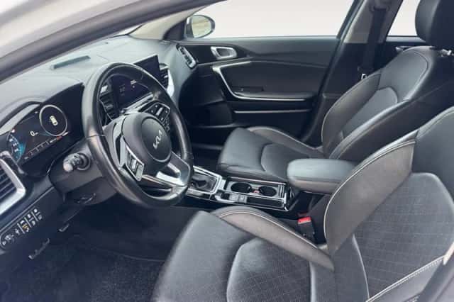 Kia Ceed Sportswagon (2021) thumbnail 9