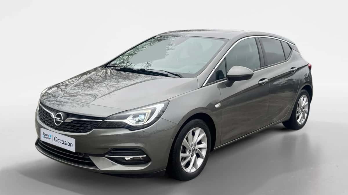 Opel Astra (2020) — foto 1