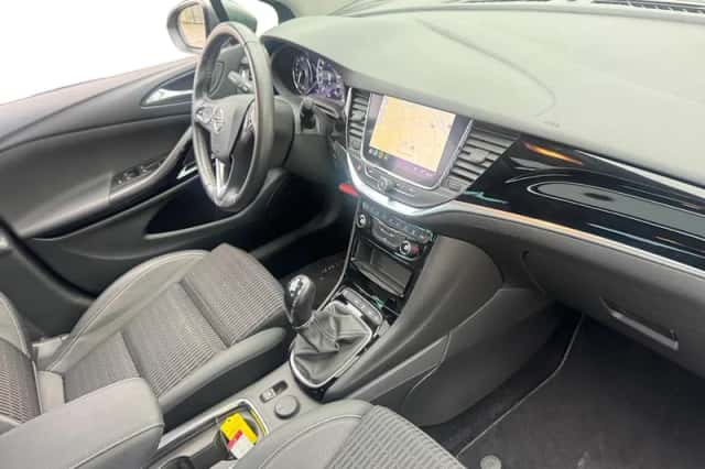Opel Astra (2020) thumbnail 11