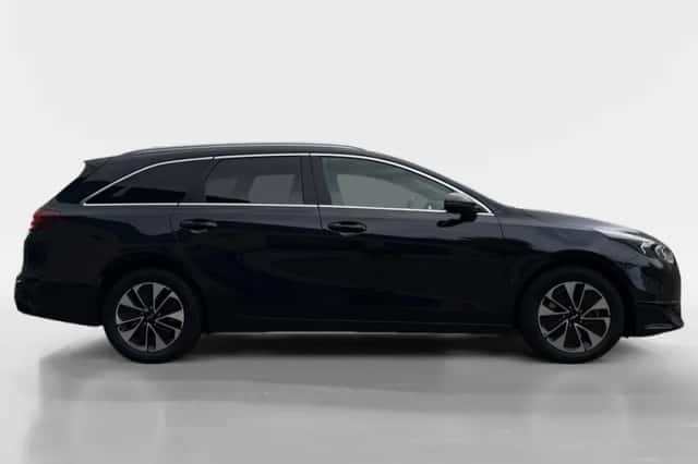 Kia Ceed Sportswagon (2025) thumbnail 4
