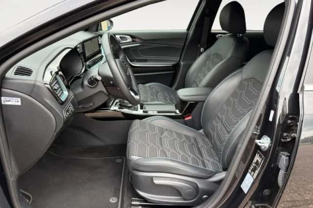 Kia Ceed Sportswagon (2025) thumbnail 9