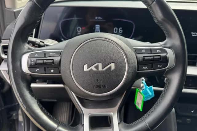Kia Sportage (2023) thumbnail 15