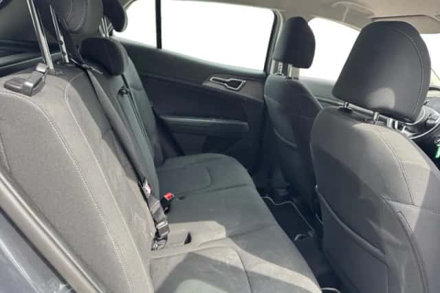 Kia Sportage (2023) thumbnail 20