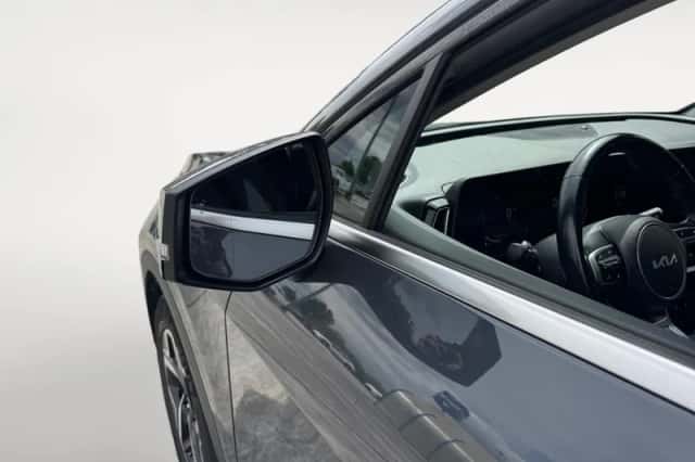 Kia Sportage (2023) thumbnail 22