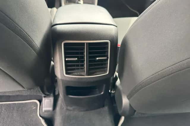 Kia Sportage (2023) thumbnail 23
