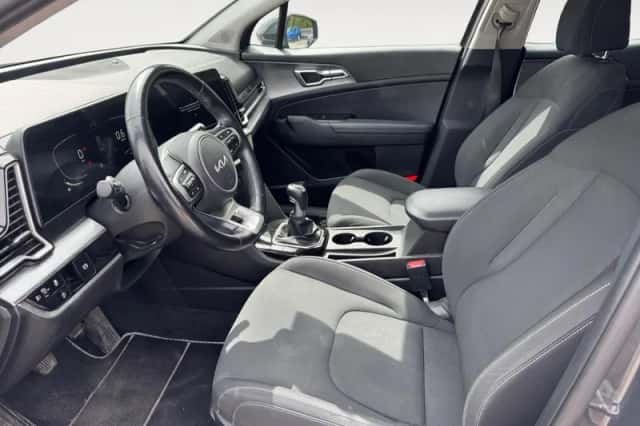Kia Sportage (2023) thumbnail 9