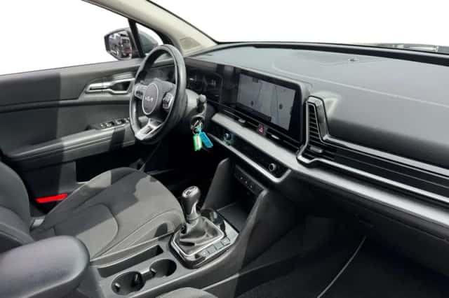 Kia Sportage (2023) thumbnail 10