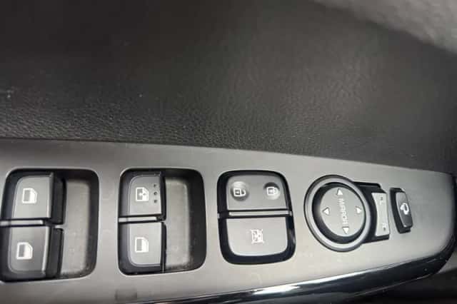 Kia Picanto (2020) thumbnail 23