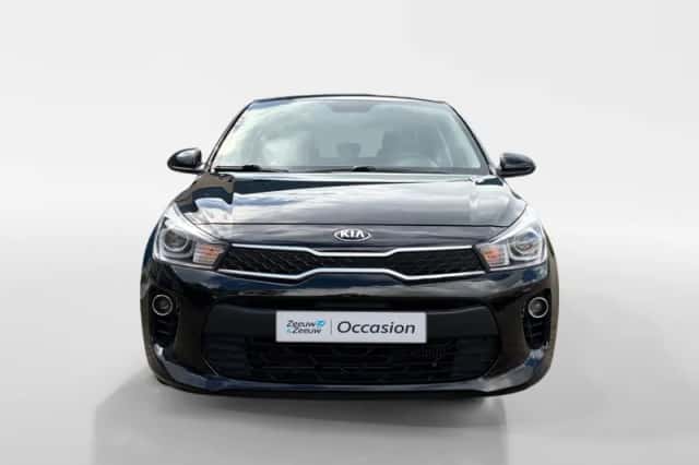 Kia Rio (2018) thumbnail 2