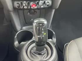 MINI Cooper (2019) thumbnail 11