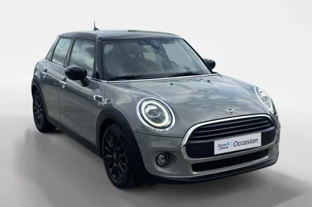 MINI Cooper (2019) thumbnail 3