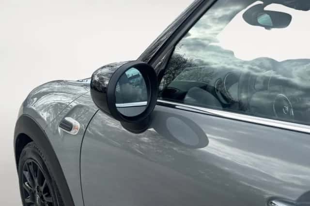 MINI Cooper (2019) thumbnail 24