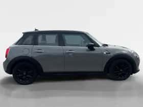MINI Cooper (2019) thumbnail 6