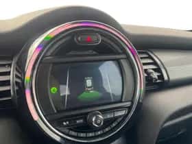 MINI Cooper (2019) thumbnail 10