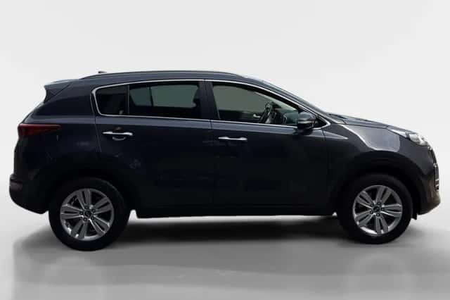 Kia Sportage (2018) thumbnail 4