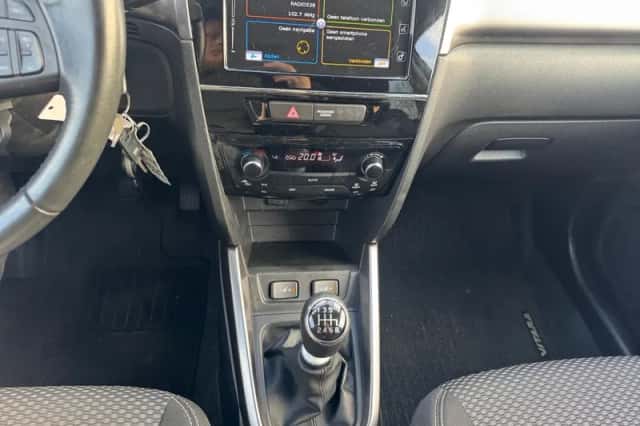 Suzuki Vitara (2021) thumbnail 17
