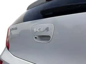 Kia Picanto (2022) thumbnail 23