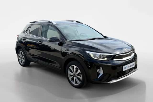 Kia Stonic (2023) thumbnail 3