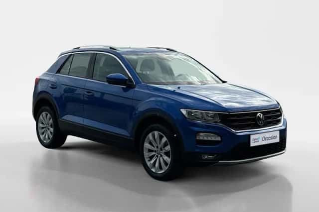 Volkswagen T-Roc (2021) thumbnail 3