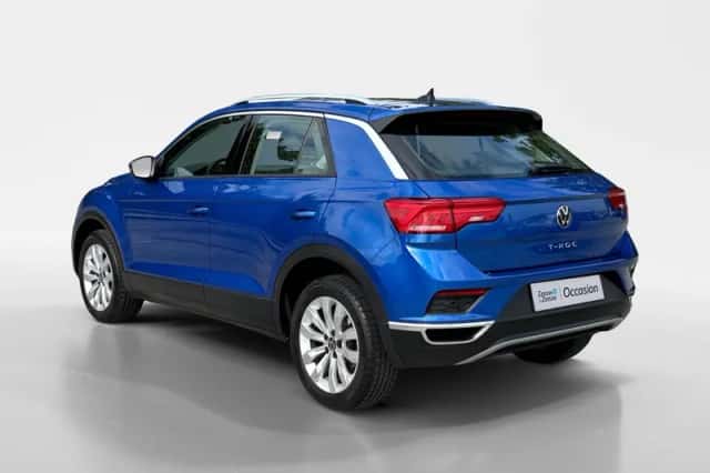 Volkswagen T-Roc (2021) thumbnail 5