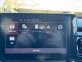 Kia Stonic (2023) thumbnail 18