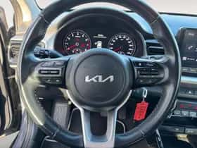 Kia Stonic (2023) thumbnail 23