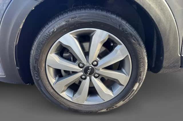 Kia Stonic (2023) thumbnail 28