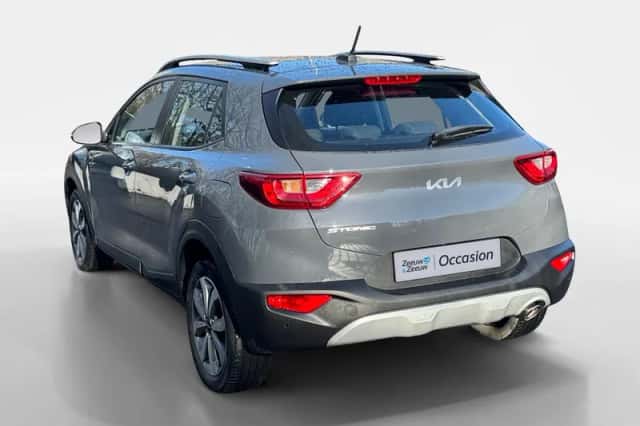 Kia Stonic (2023) thumbnail 5